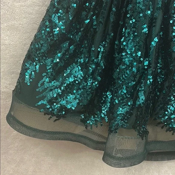 Emerald Green Sleeveless Crew Neck A-line Dress - Picture 6 of 16